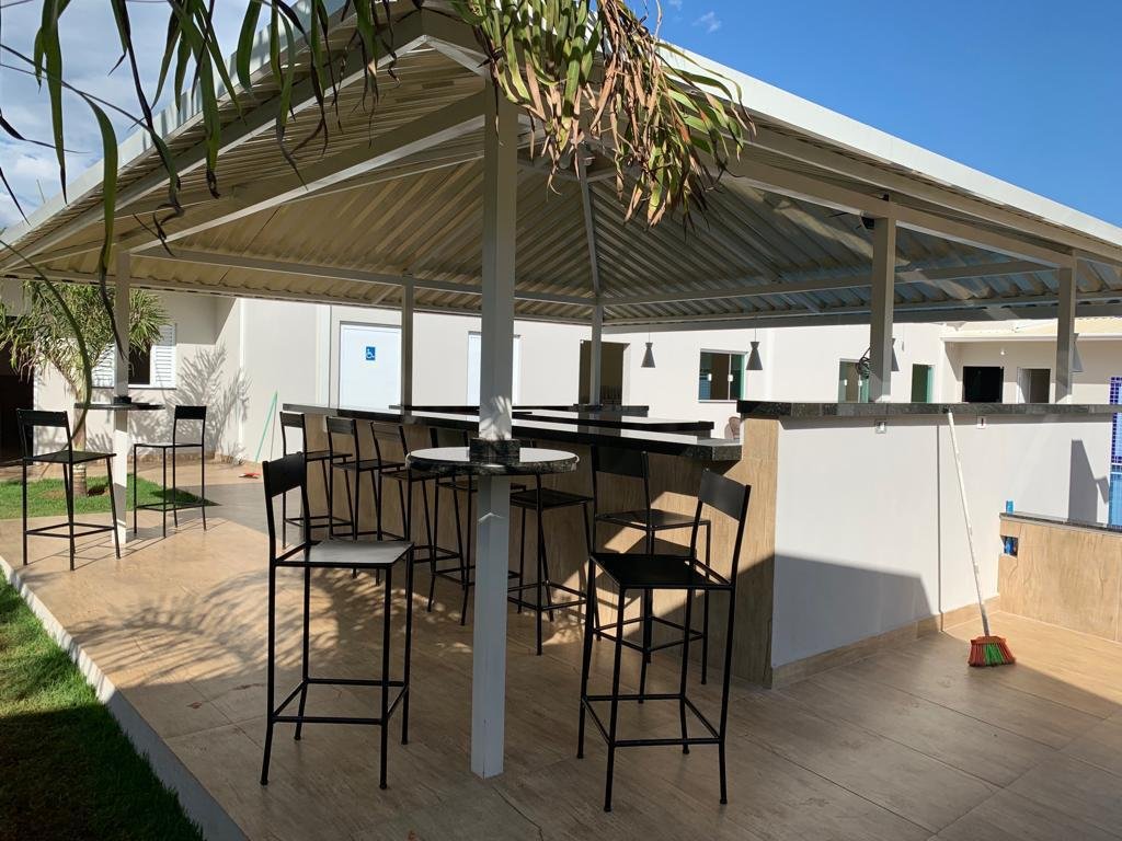 Bar externo e convivência