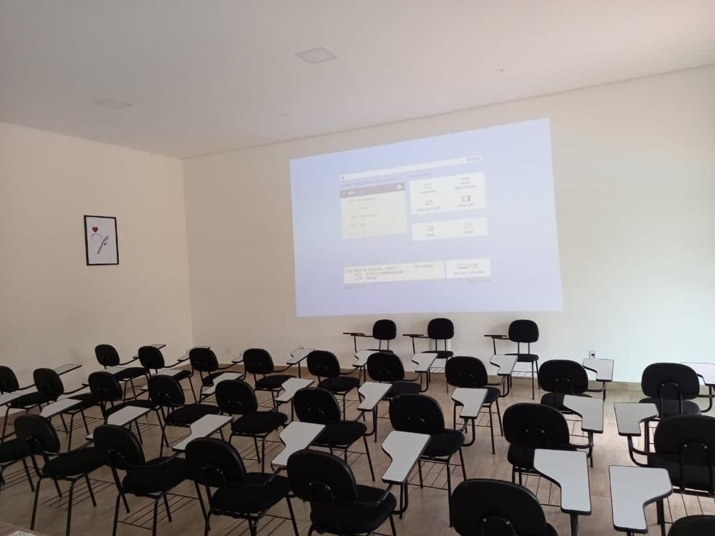 Sala de palestras e psicoeducação